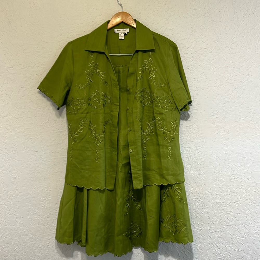 Color olive brand Lino USA size medium